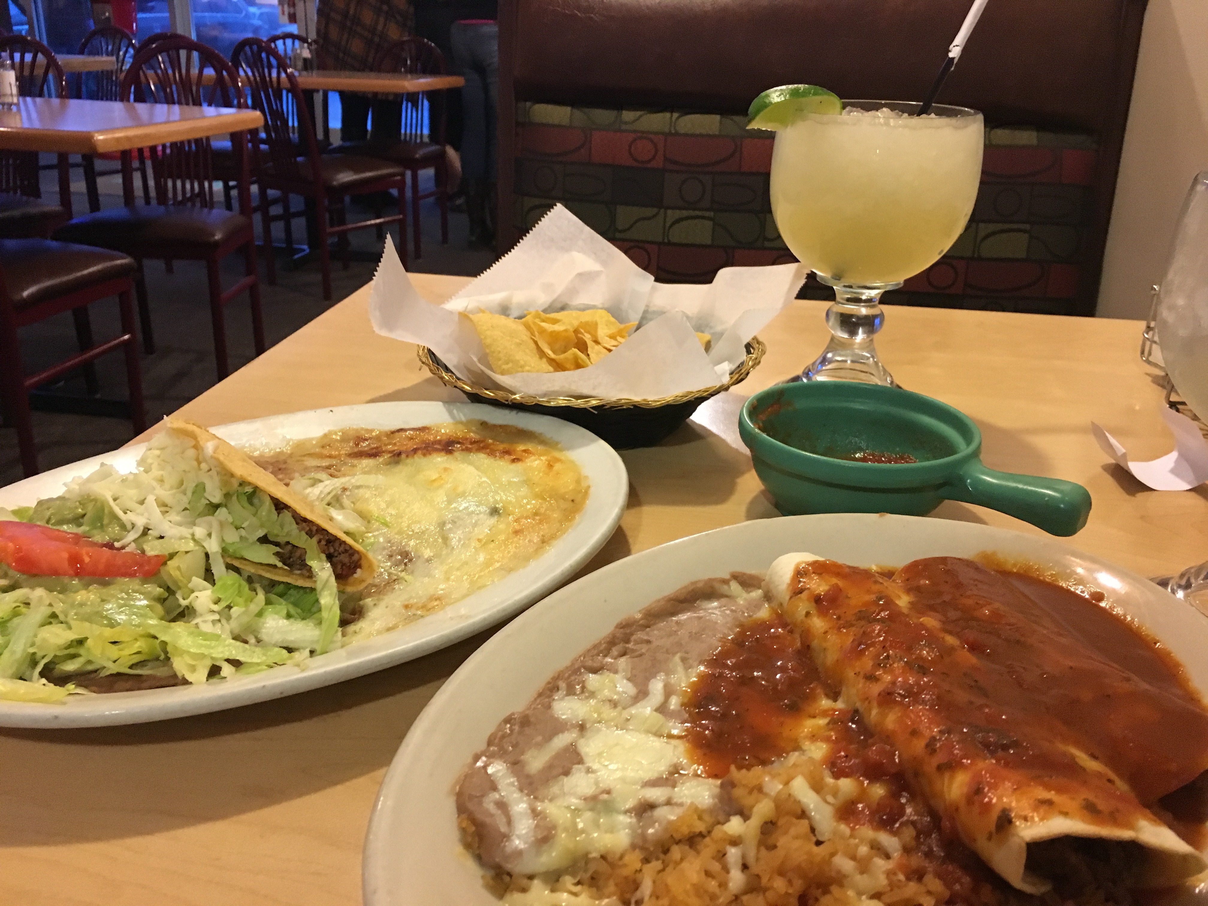 0A2E0DB2-F2D5-40FD-A5B8-2B0421C66EEC